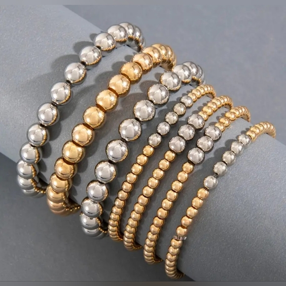 NEW  Elegant Gold and Silver Beaded Stackable Bracelets 7 Pcs NIP! - Picture 1 of 2